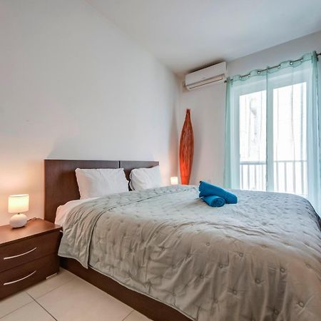 Modern 2Br Apt With Balconies In St Julians, Paceville - Apt 5 By Vaganza San Ġiljan Kültér fotó